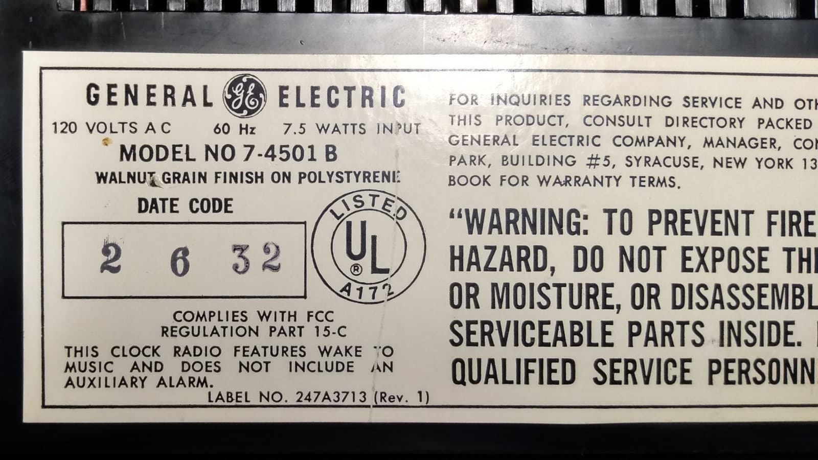 Vintage Working General Electric AM/FM Clock Radio Model 7-4501 B - Walnut Grain 6