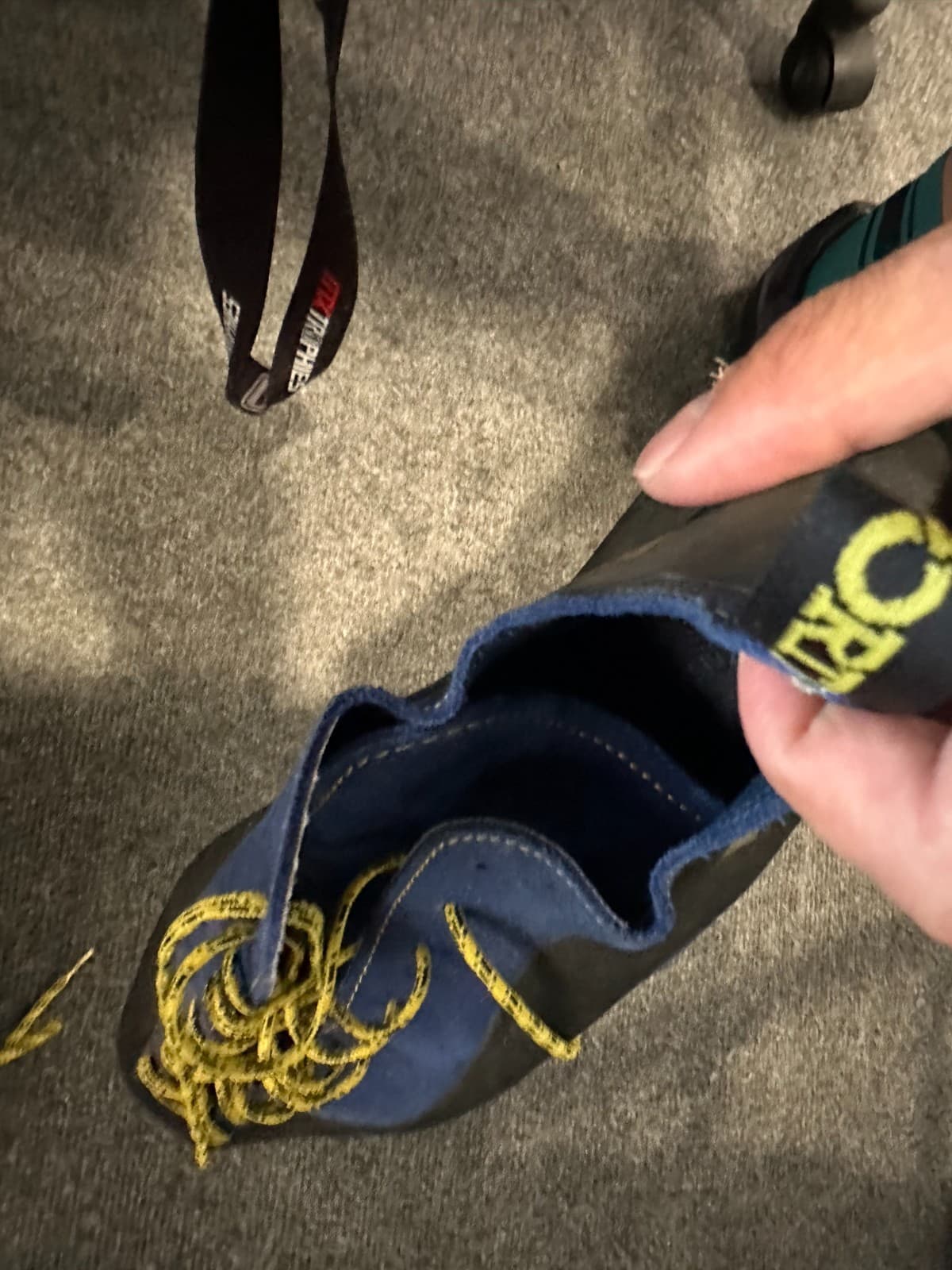 La Sportiva Italy Made 11 (45) Blue Suede Rock Climbing Bouldering Shoes 6