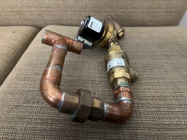 Watts 1/2" Series Pipe 9D-M3 with Reduced Pressure Backflow Preventer 175 PSI 5