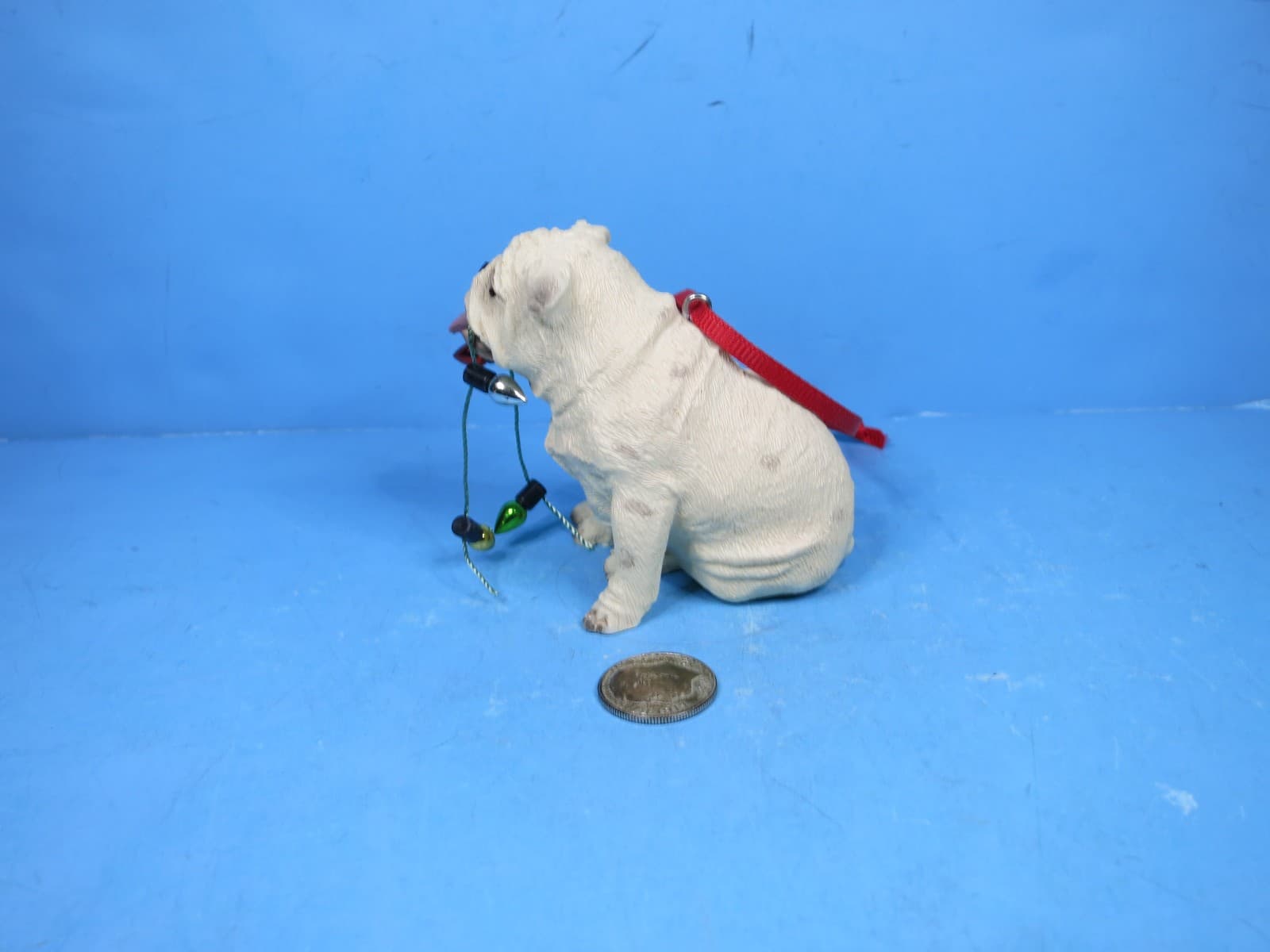 SANDICAST DOG CHRISTMAS ORNAMENT Bull Dog W/Light String-New In Box 4