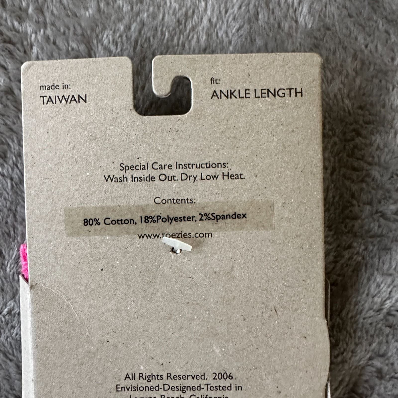 NEW Toezies Yoga Pilates Exposed Toe Pink Socks Small Medium S/M 2