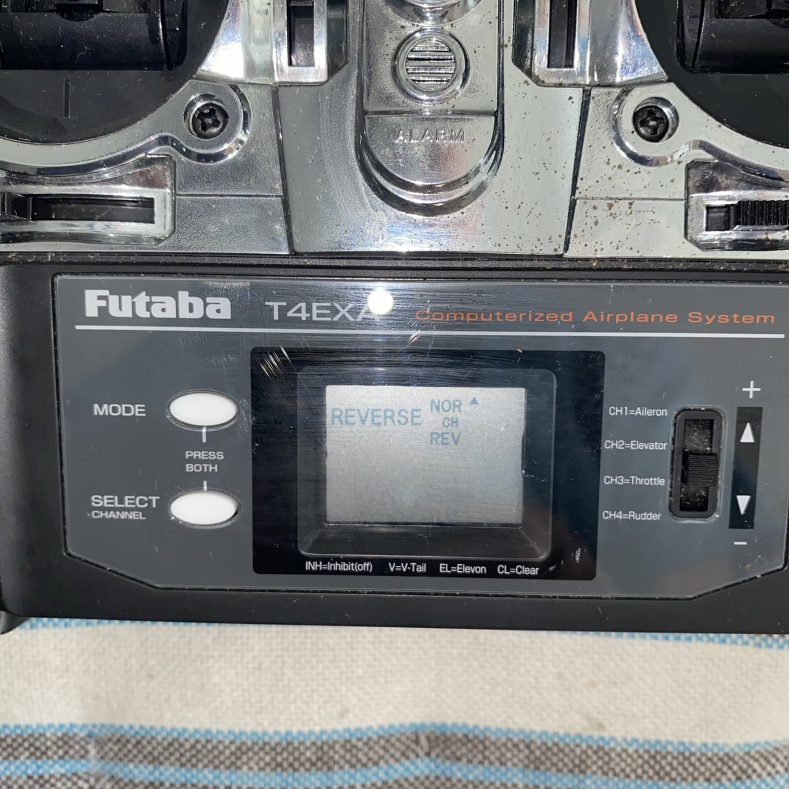 Futaba T4EXA 6-channel Radio Transmitter Controller Plane Airplane RC 3