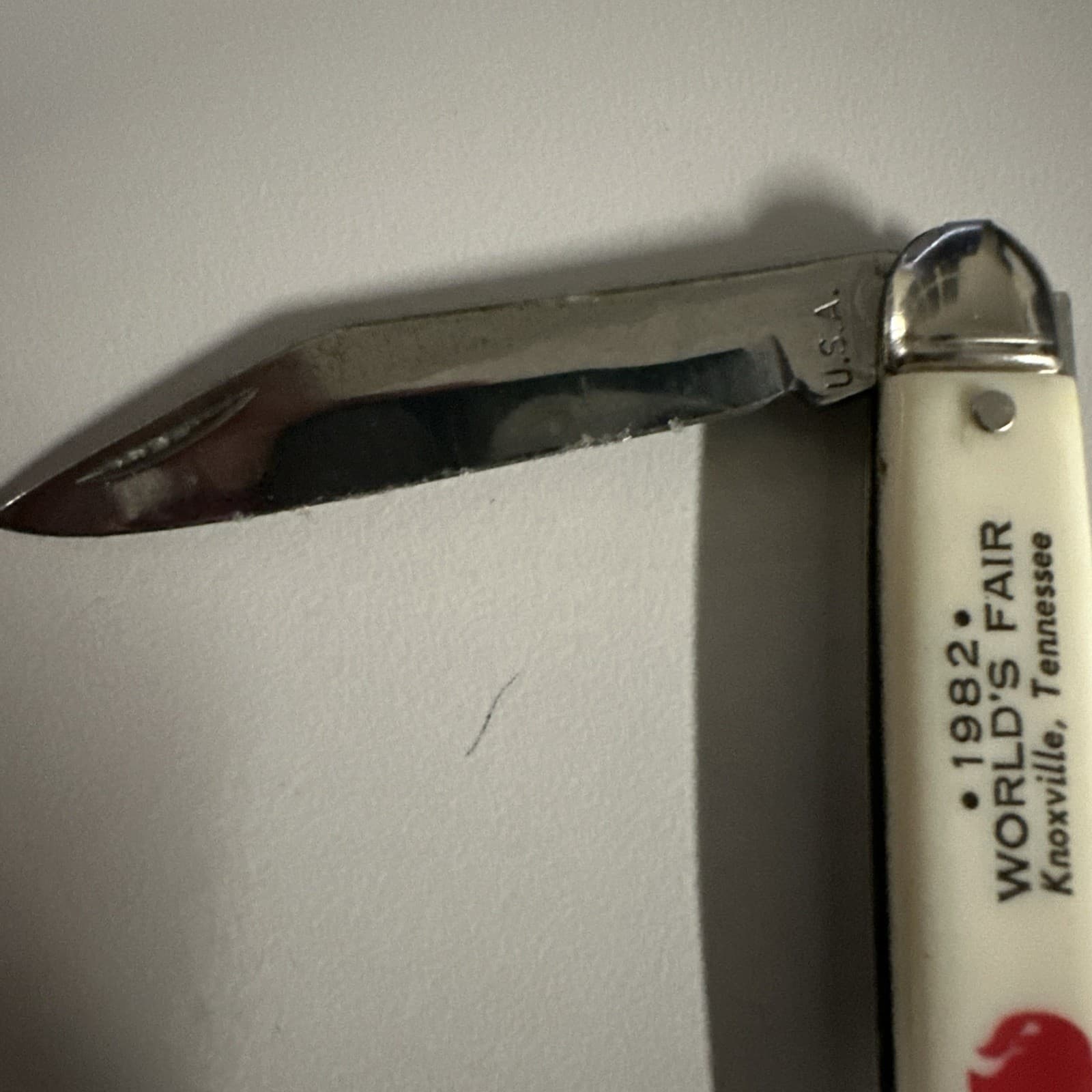vintage 1982 WORLD'S FAIR Knoxville, Tennessee U.S.A. folding single blade knife 3