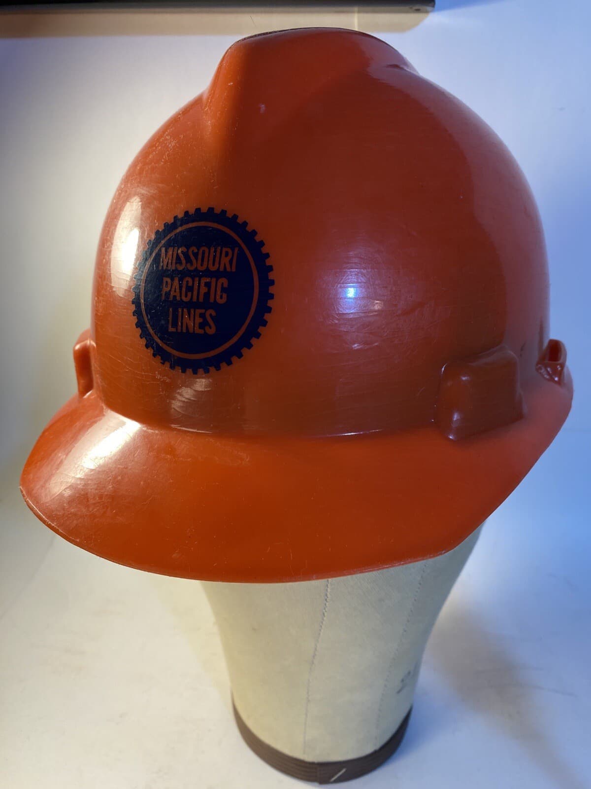 Missouri Pacific Railroad Hard Hat MSA V-Gard  1970’s 6 1/2 - 7 3/4 2