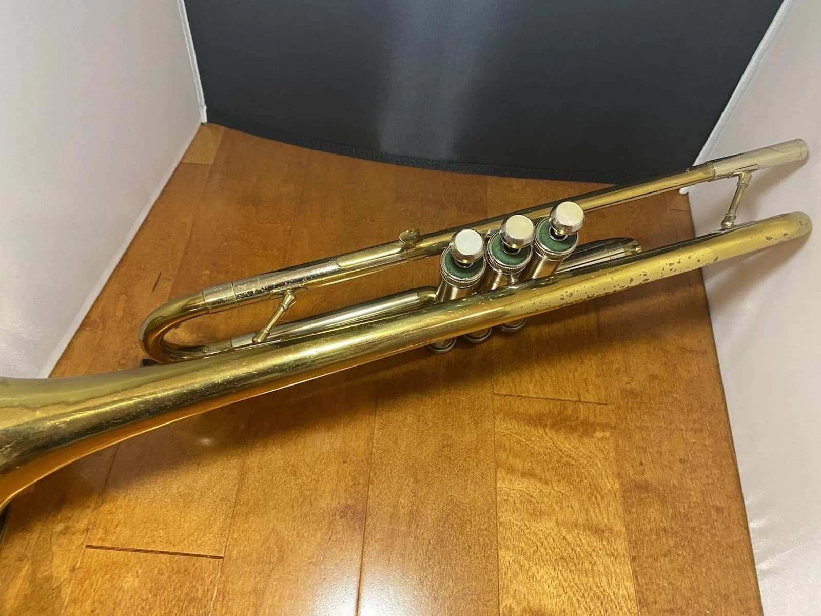 La Monie Superior Trumpet (Fully Cleaned And Oiled) 5