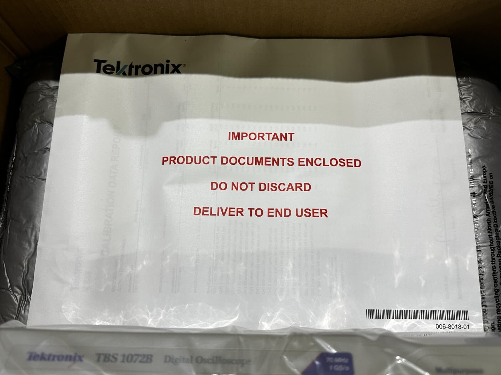 New in Box Tektronix TBS1072B Digital Color Oscilloscope 70 MHz 2 Ch 1 GS/s 6