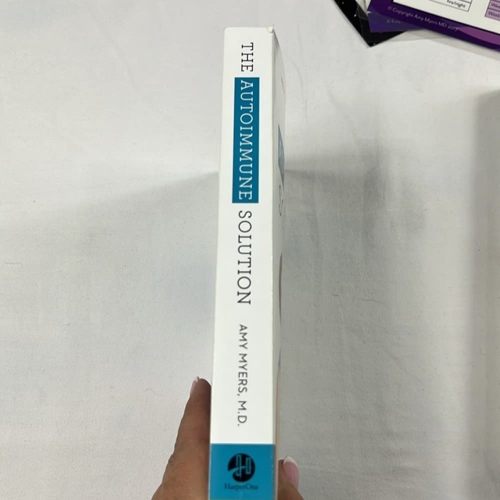 The Autoimmune Solution and The Thyroid Connection Books by Amy Myers M.D. 4