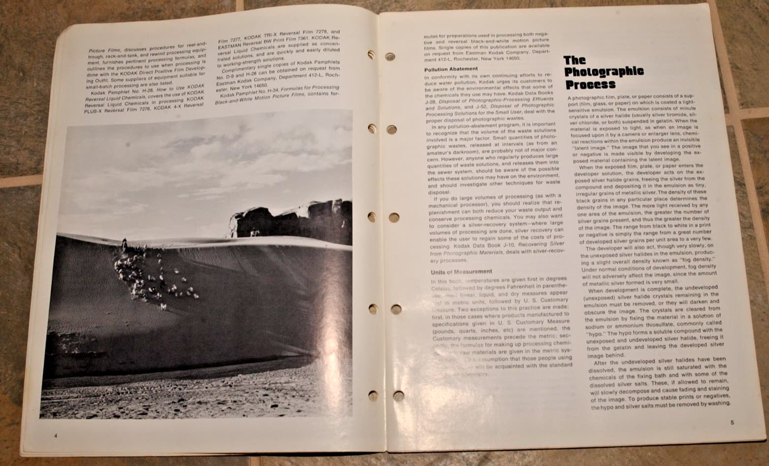 1973 Kodak Processing Chemicals & Formulas for B&W, Pub. J-1 7th Ed. 1977  READ 6