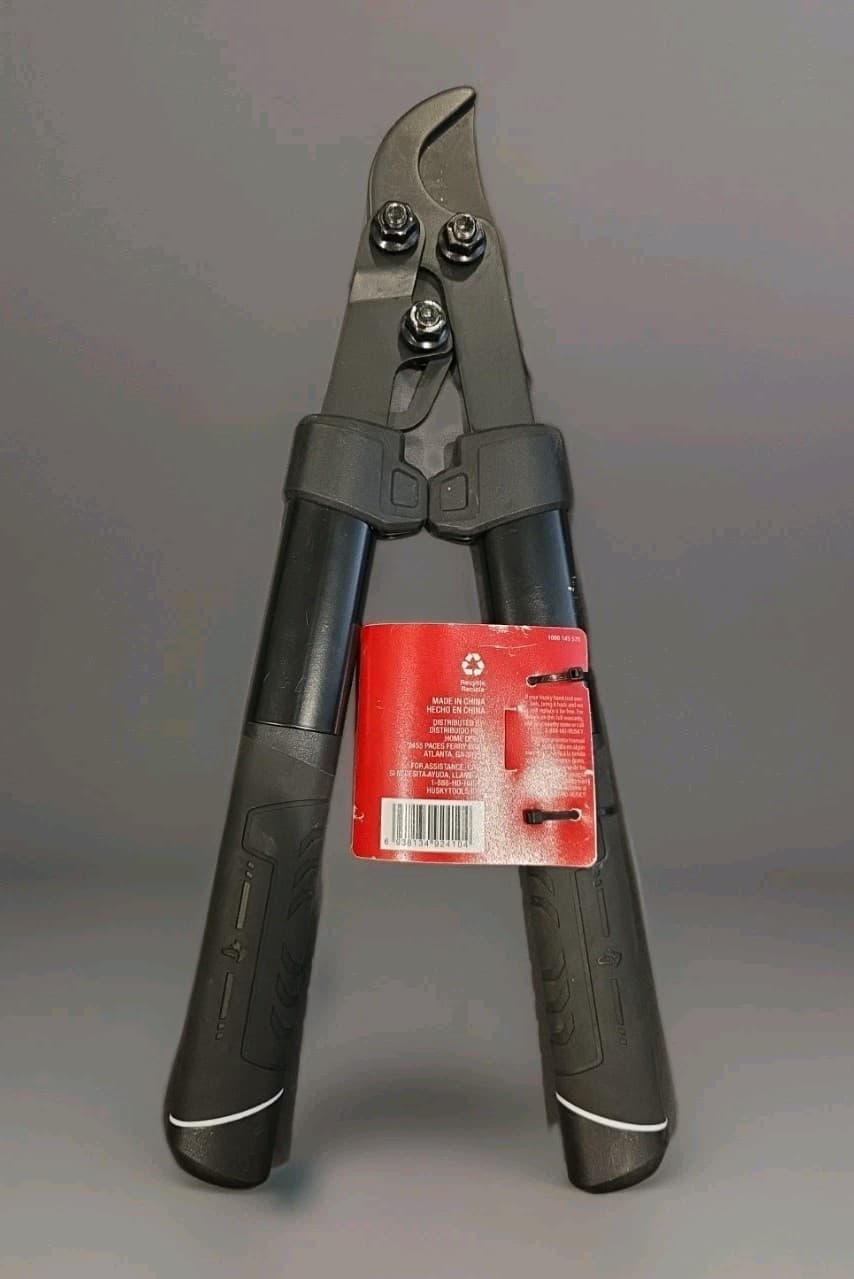 Husky Bypass Lopper 15 in Garden Tree Pruner Branch Cutter 1-1/4 in Capacity 2