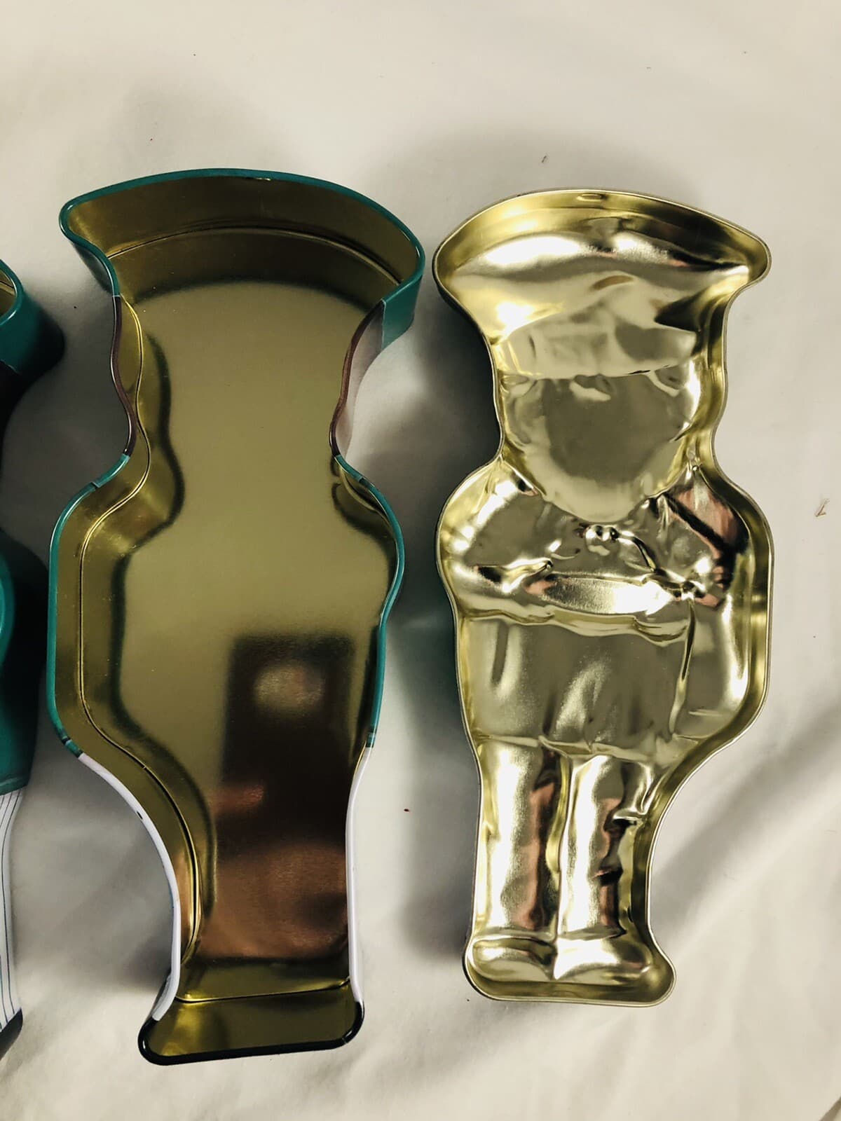 2 Coca-Cola Delivery Man Collectible Tin. Vintage. 1999 5