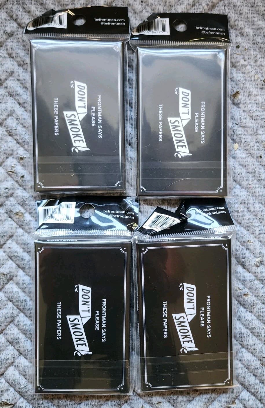 Lot Of 4 Packs Frontman Oil-Absorbung Face Sheets With Charcoal NEW, 200 Papers 4