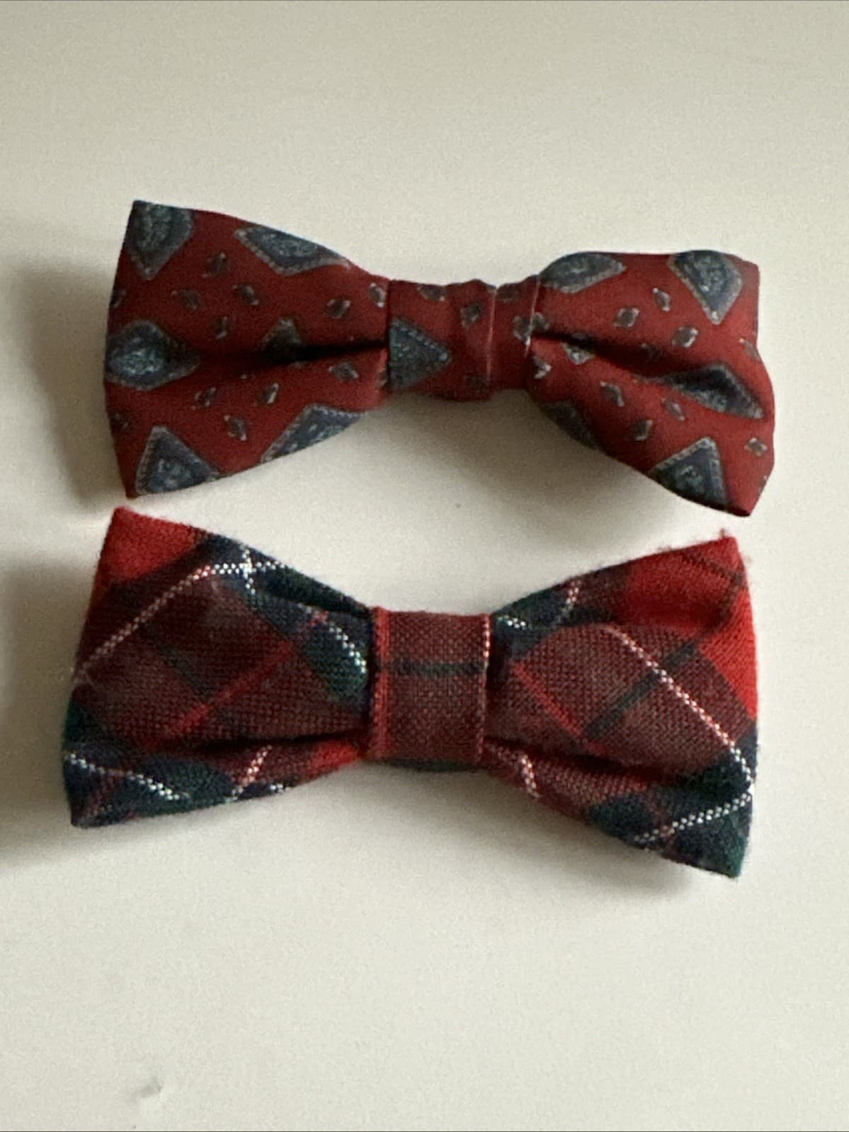 2 Vtg Kids Clip On Bow Tie Royal Rust Resistant Red Plaid Diamond 2