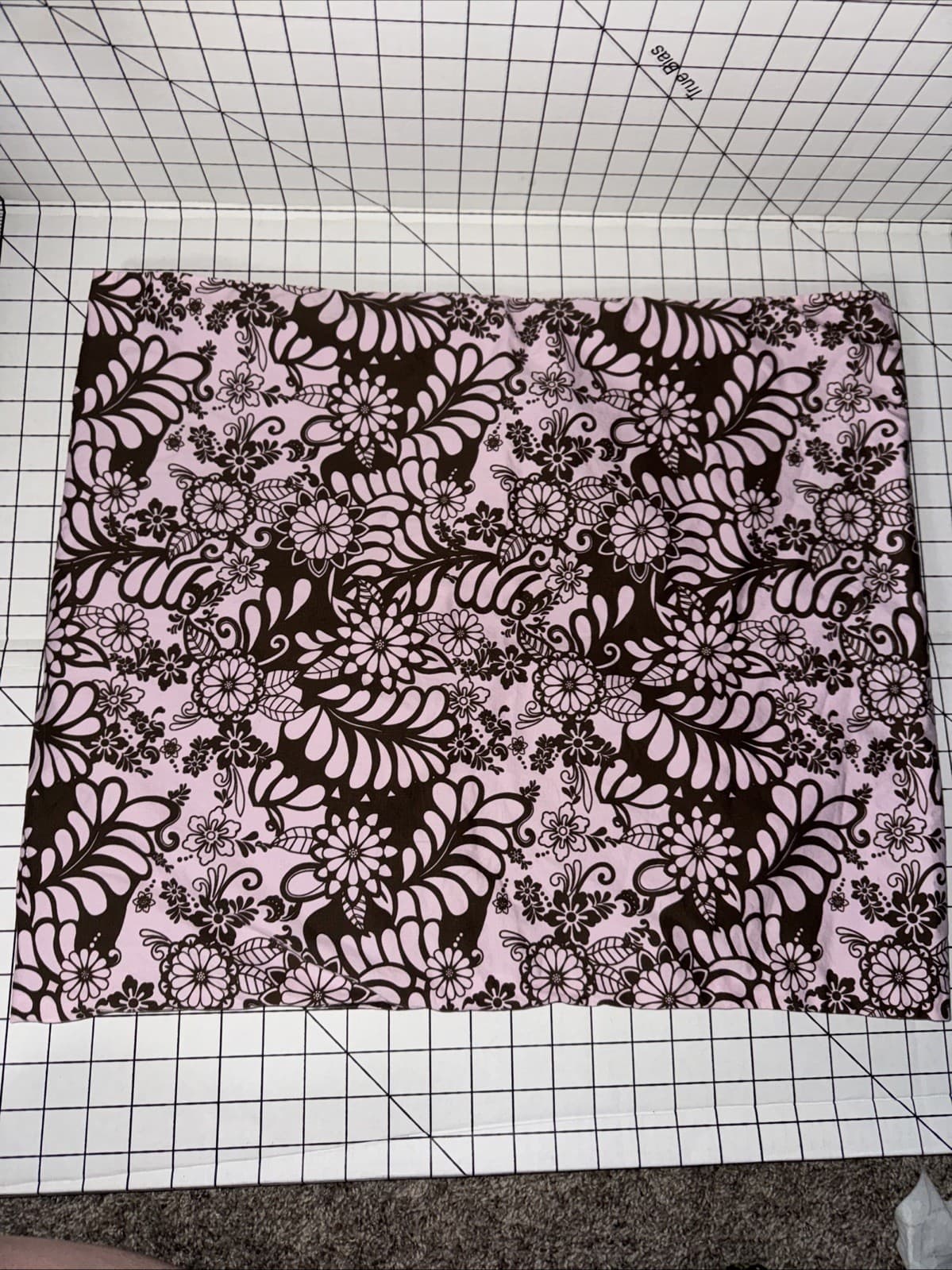 Munchkin Jelly Bean Pink Brown Floral Design Baby Reversible Sling 4