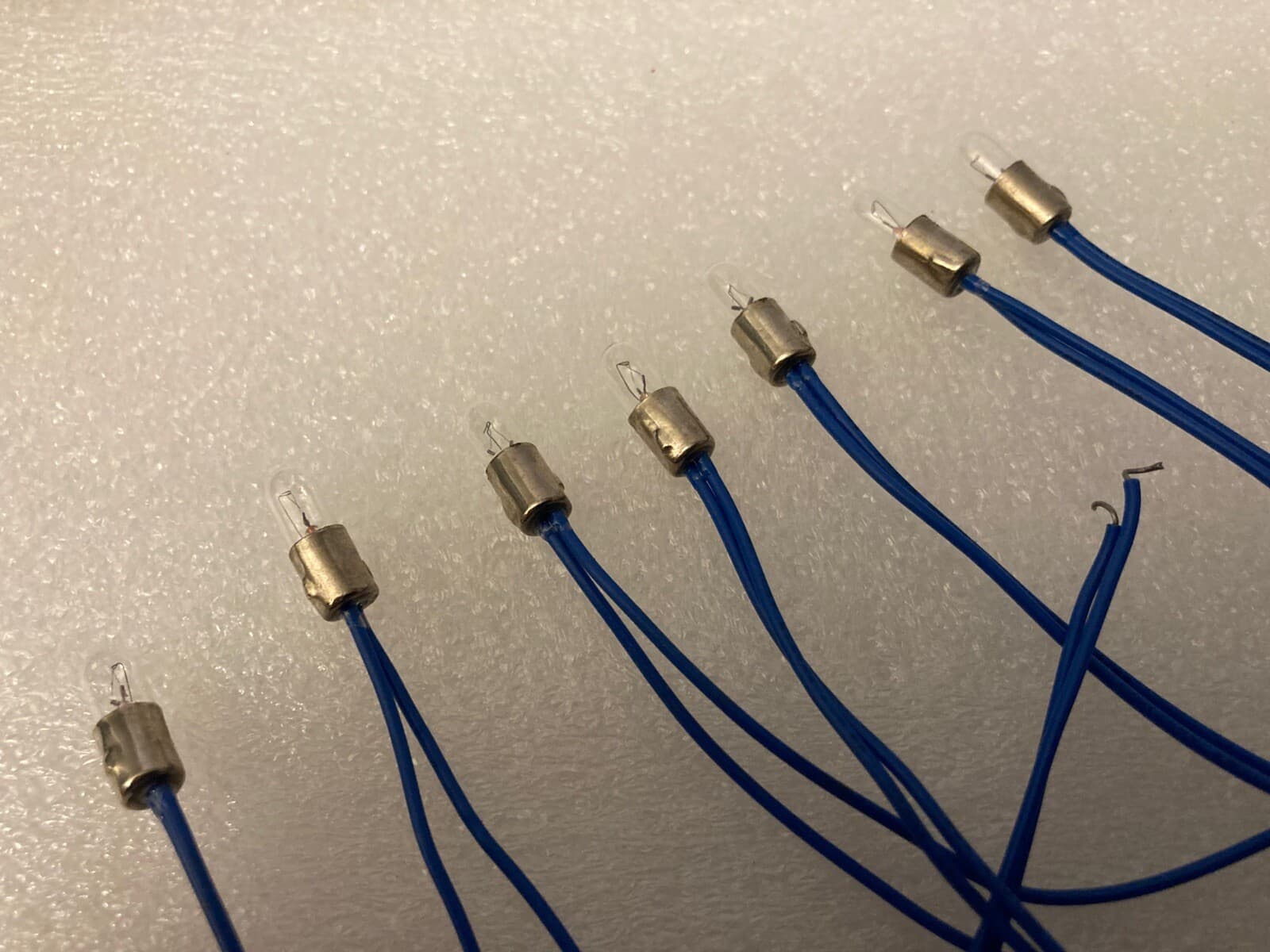 17 Pc Electrical Switches, Lights, And Electrical Terminal Strips (677DN/A6-7B) 2