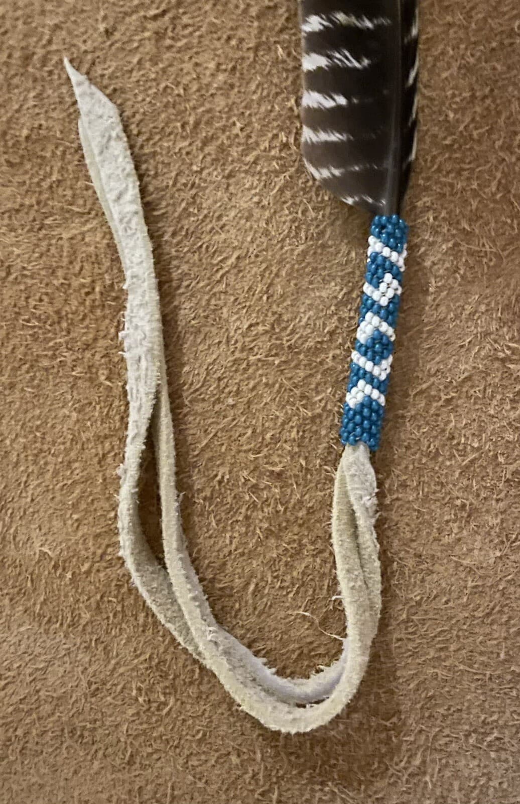 Native American Lakota Sioux Beaded Feather. 3