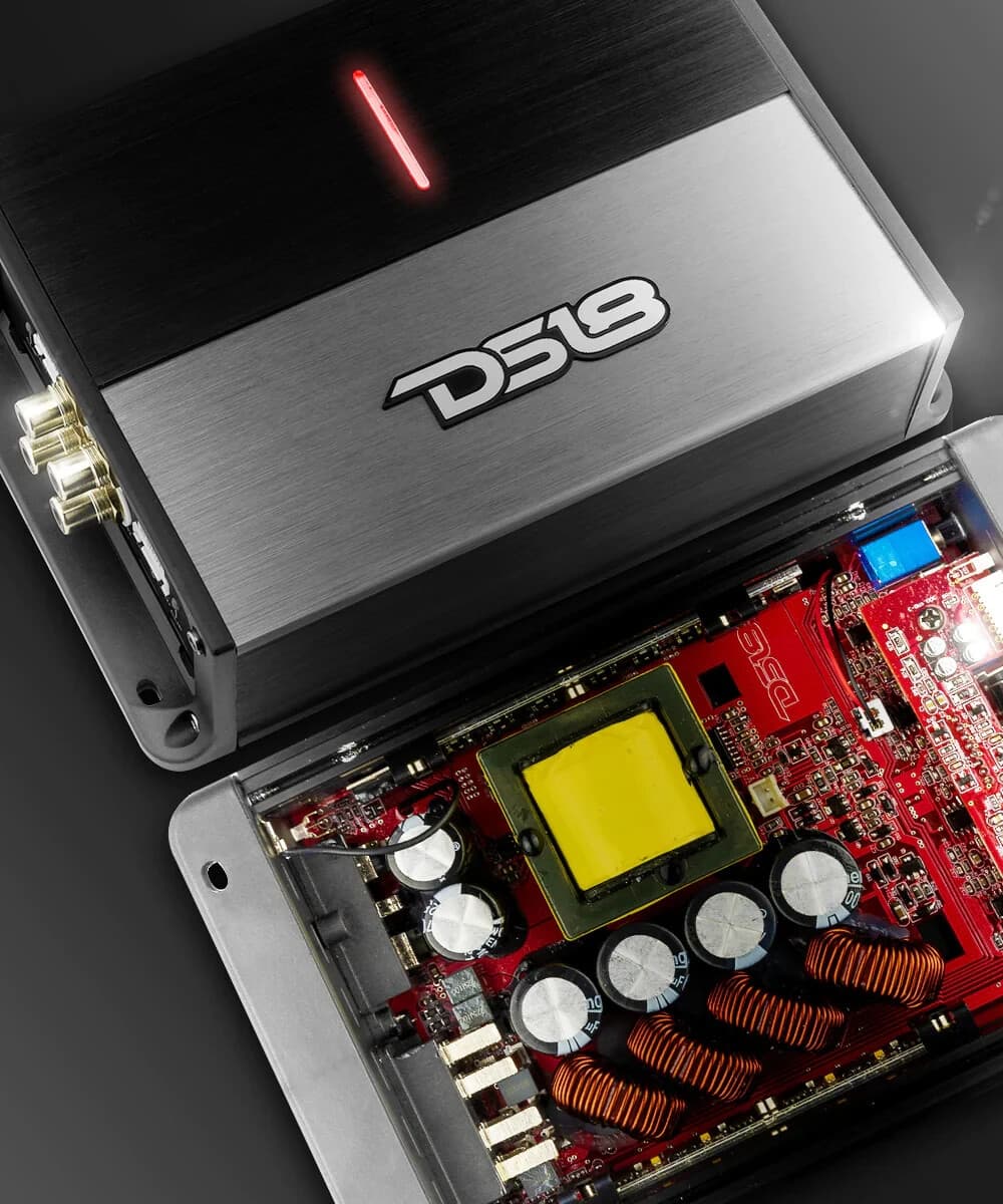 DS18 4800 Watt Compact Full Range 4 Channel Class-D Amp Car Amplifier ION1600.4D