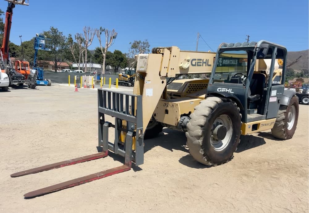 Gehl DL12-40 12,000 lb Telehandler – John Deere Diesel – Power Shift – 4x4 – 40' 6