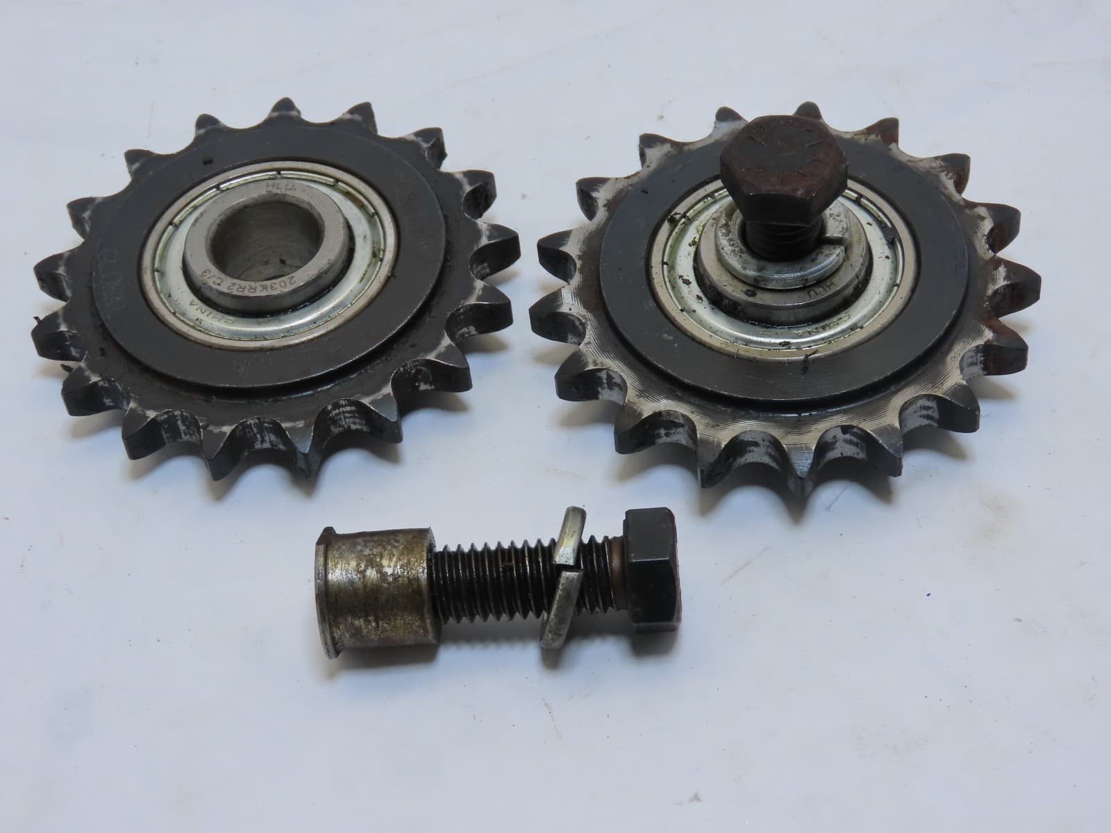 40BB17H Hytrol ANSI Roller Chain Idler Sprocket 17Teeth 5/8"ID W/Hardware Lot-2