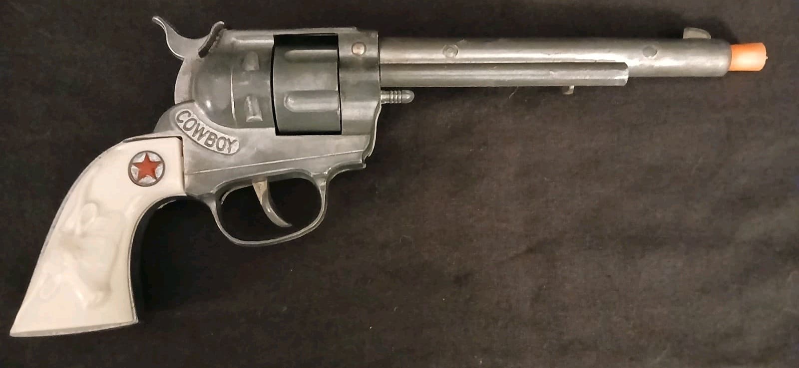 Hubley Cowboy 45 Cap Gun & Single Holster. Works and Looks Great Buy it Now . 4