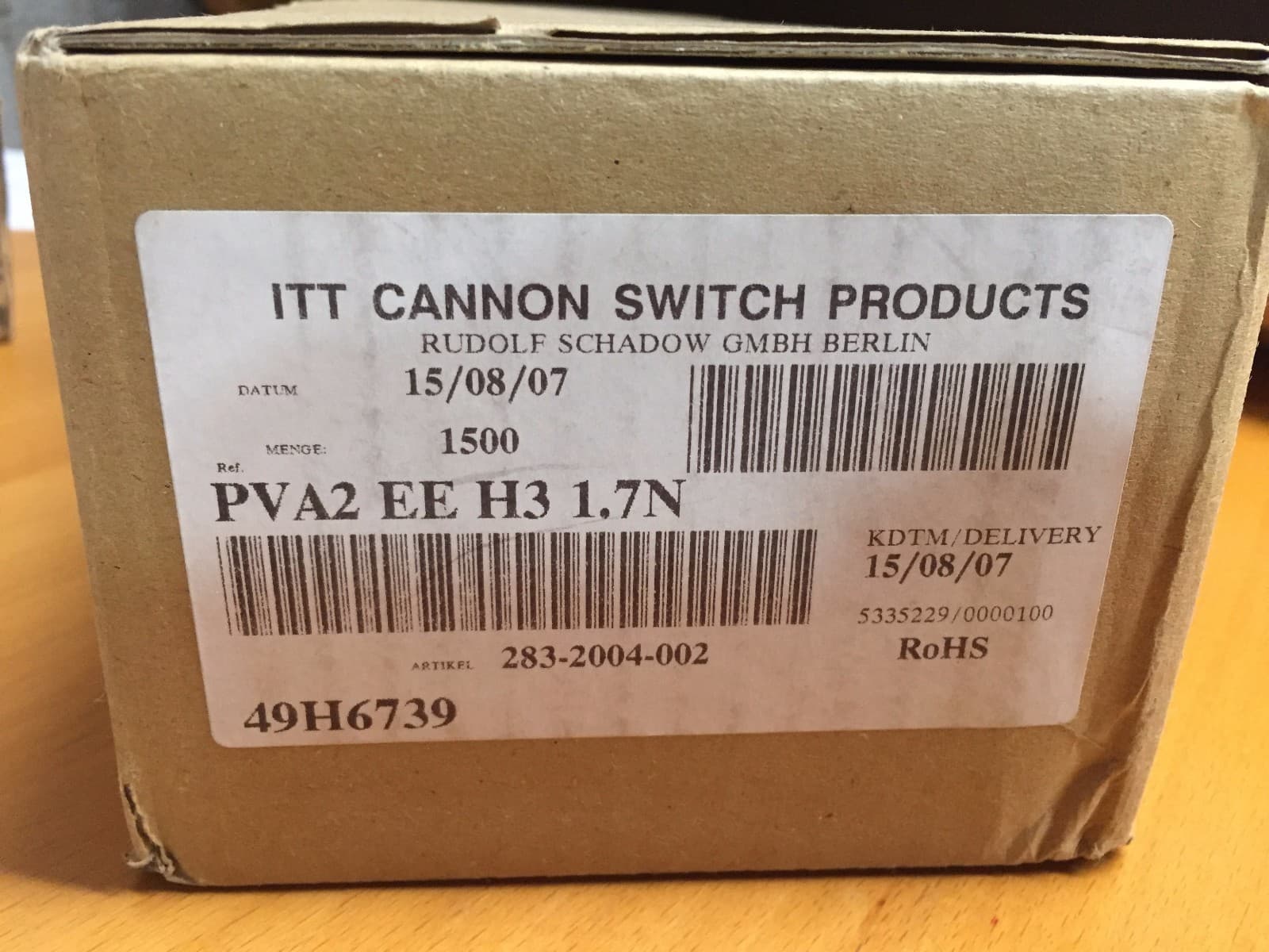 C&K/ ITT Cannon PVA2EEH3 1.7N Pushbutton Switches Key Switch DPDT 0.1A (4pcs) 4