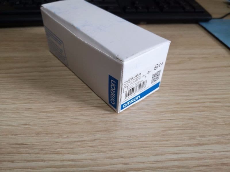 New In Box Omron Photoelectric Sensor Switch E3X-NA41 E3XNA41 *TT 3