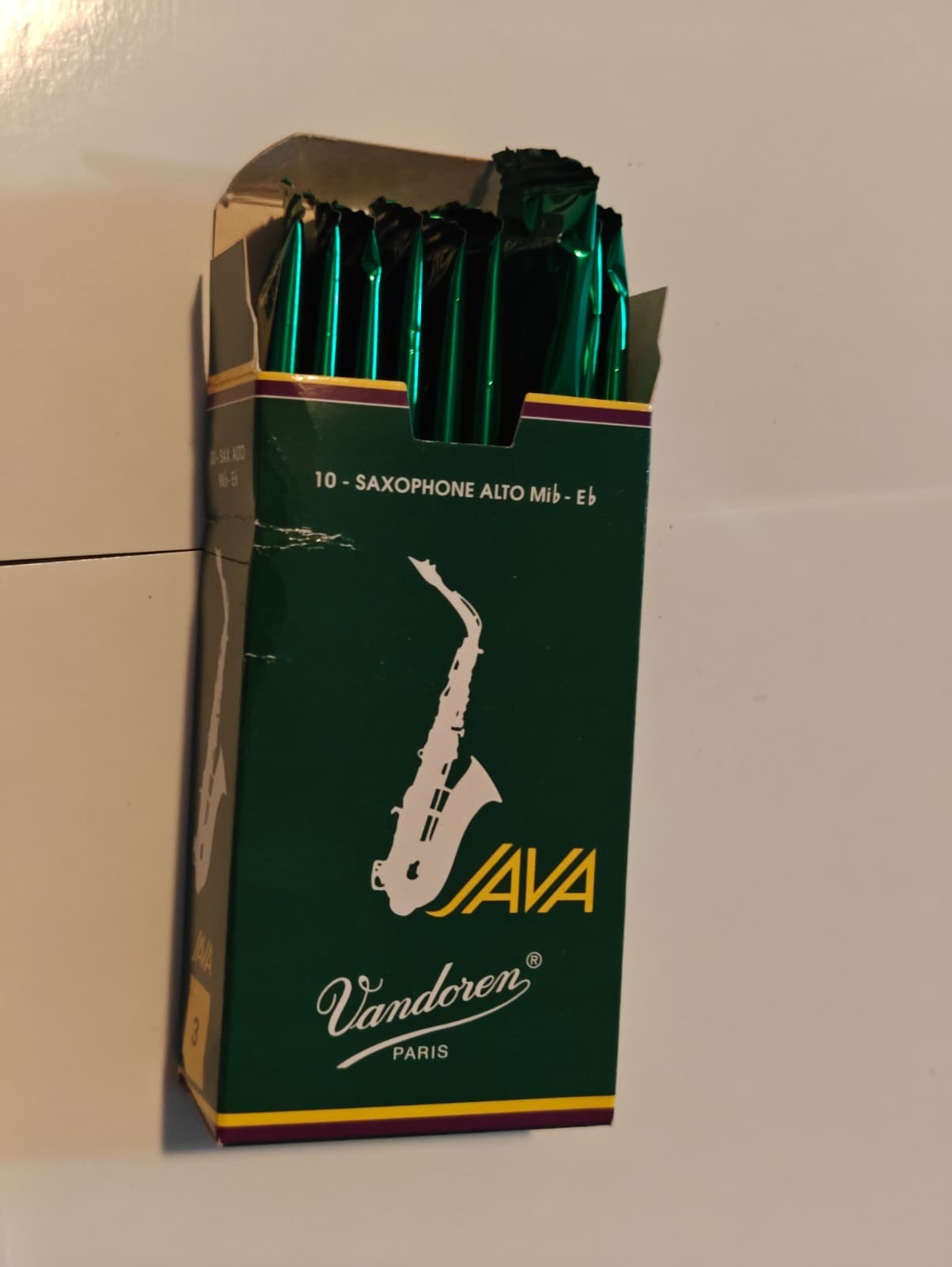 Vandoren Java #3 Alto Saxophone Reeds, Green Box