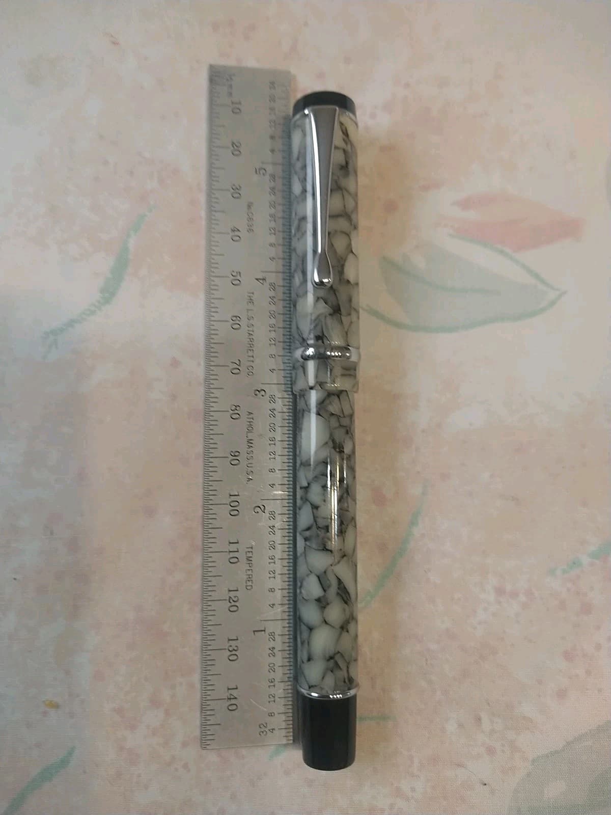 Conklin Duragraph Crack Ice Marble Grey, White Fountain Pen Medium Nib #5