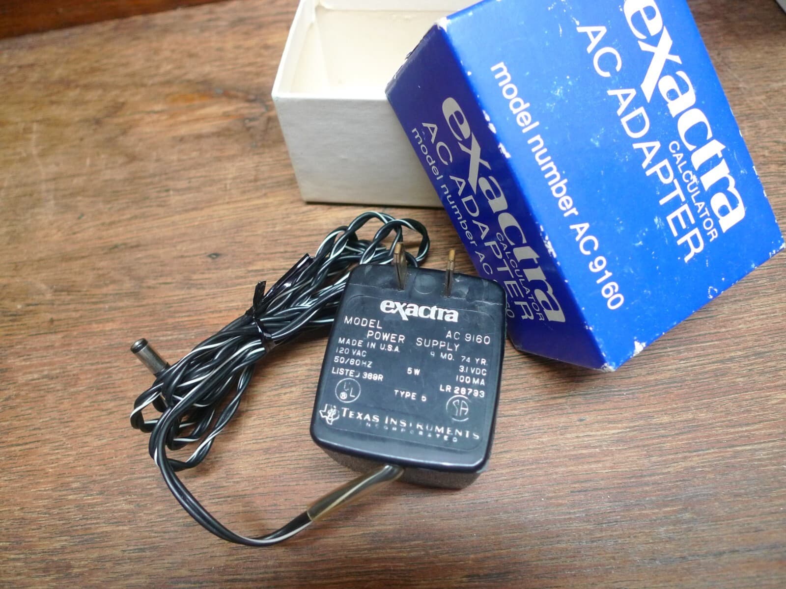 MONGOMERY WARD P100 ULTRA RARE VINTAGE CALCULATOR WORKS PERFECTLY 5