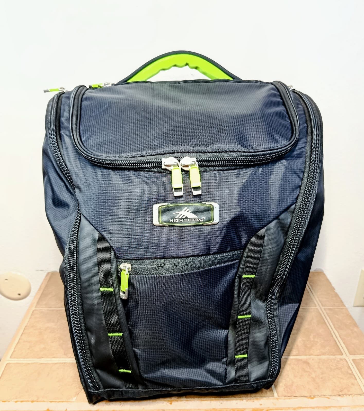 High Sierra Pro Series Trapezoid Boot Bag Black Ski Snowboarding EUC 2