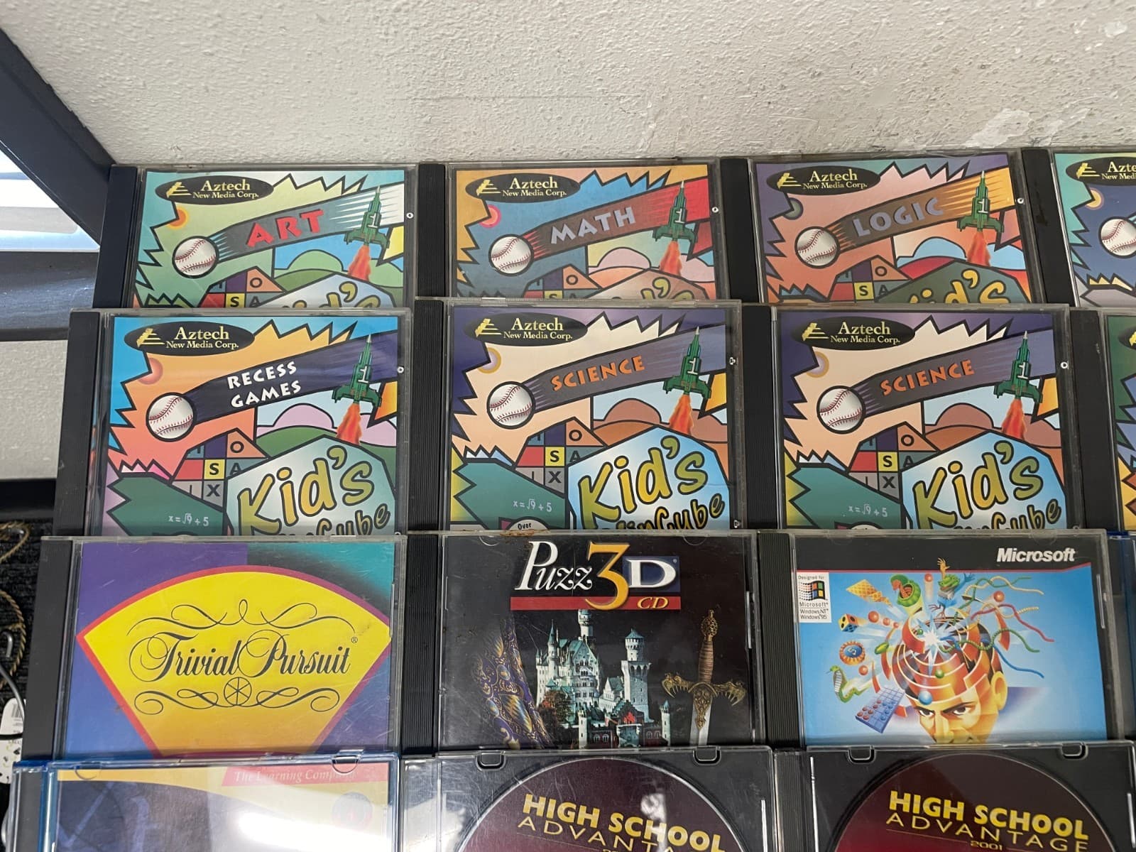 Vintage Lot of Mixed CDs-ROM Games andSoftkey 1995 Windows & Macintosh #1 2