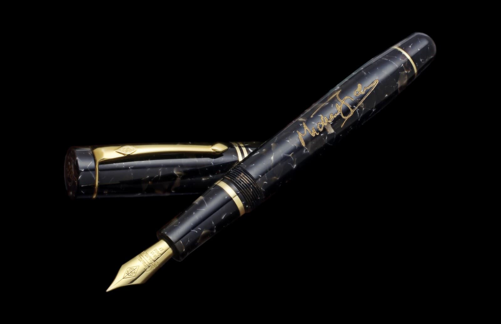 Conway Stewart Detection Collection celebrates the works of Michael Jecks, 2013 4