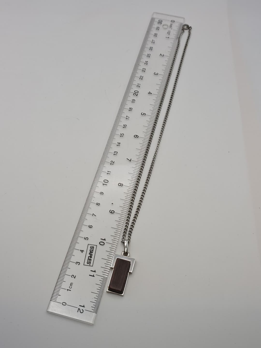 Vintage Avon 1979 Dark Wood Rectangle Modernist Silver Tone Pendant on 20" Chain 6