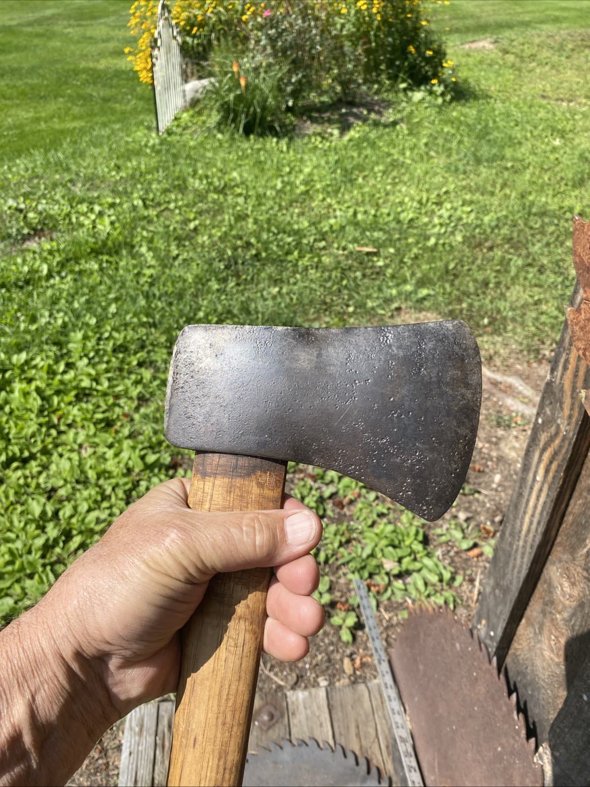 VINTAGE CRAFTSMAN BOYS AXE Oval Logo W /Solid HANDLE - VERY GOOD COND 3 Lb.4oz 5