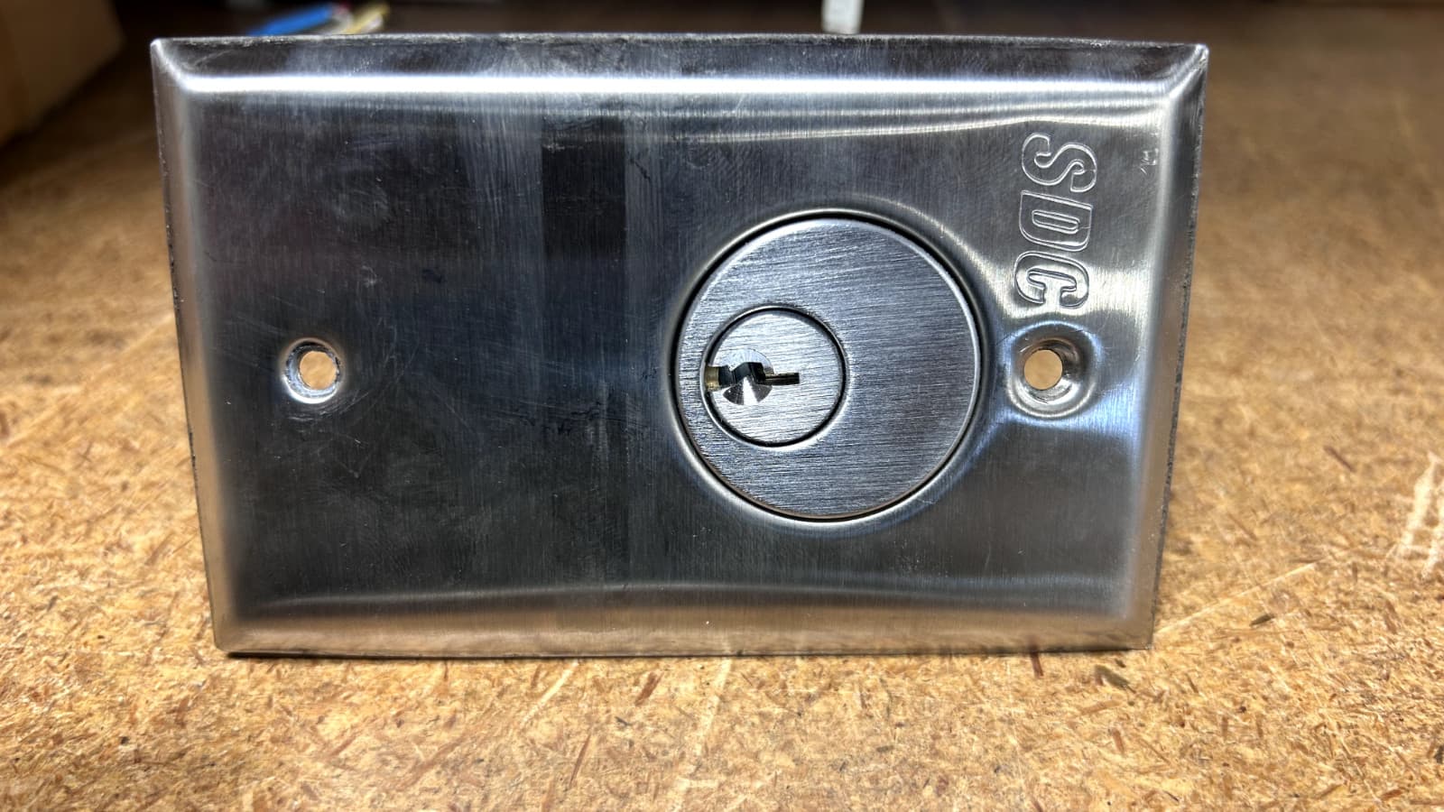 SDC 701U Key Switch with MC118SC626DST/ARKA2 Mortise Cylinder Used