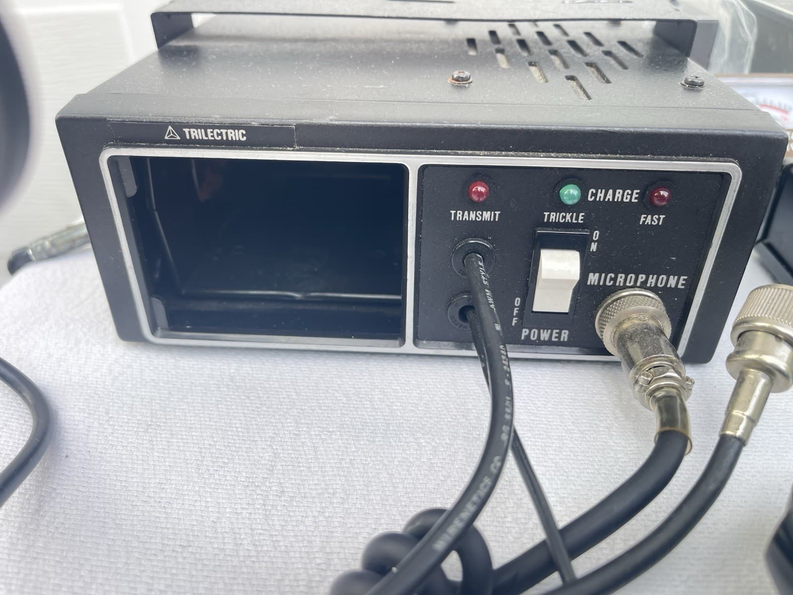 Lot Trilectric FCC Data Mac 440 H Transmitter With Mic & Accesories 4