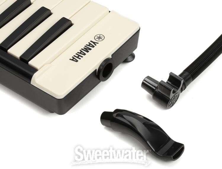 Yamaha P-37E 37-key Pianica - Brown 5