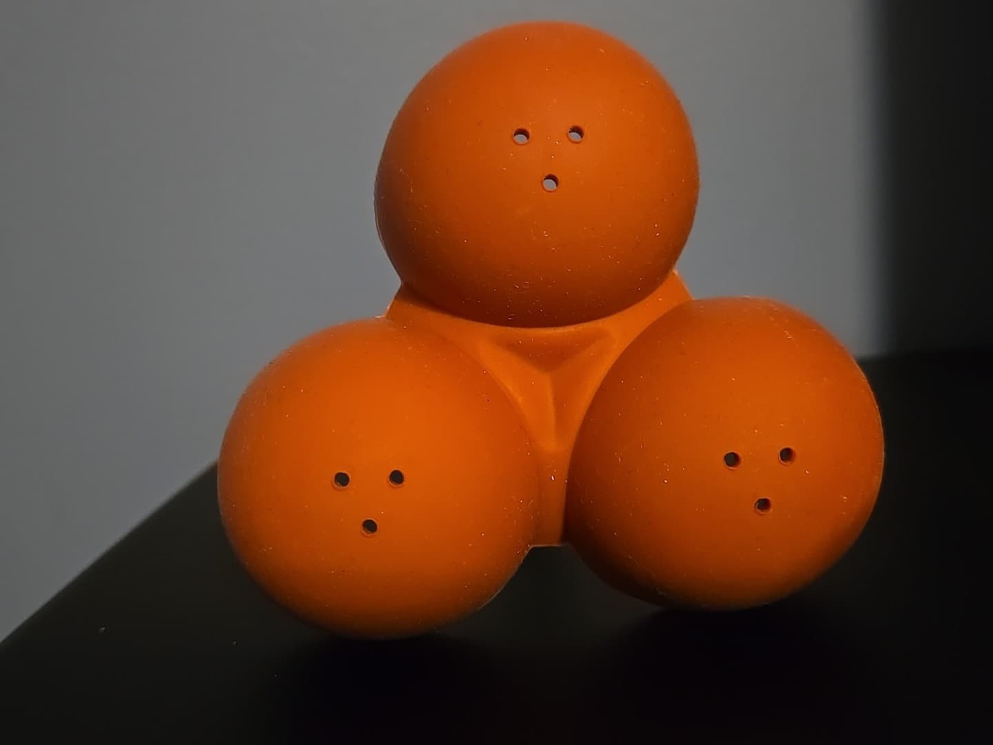 3 Hole Egg Holder Silicone Egg Steamer Home Cooking Utensils High Eggs Ware Tray 6