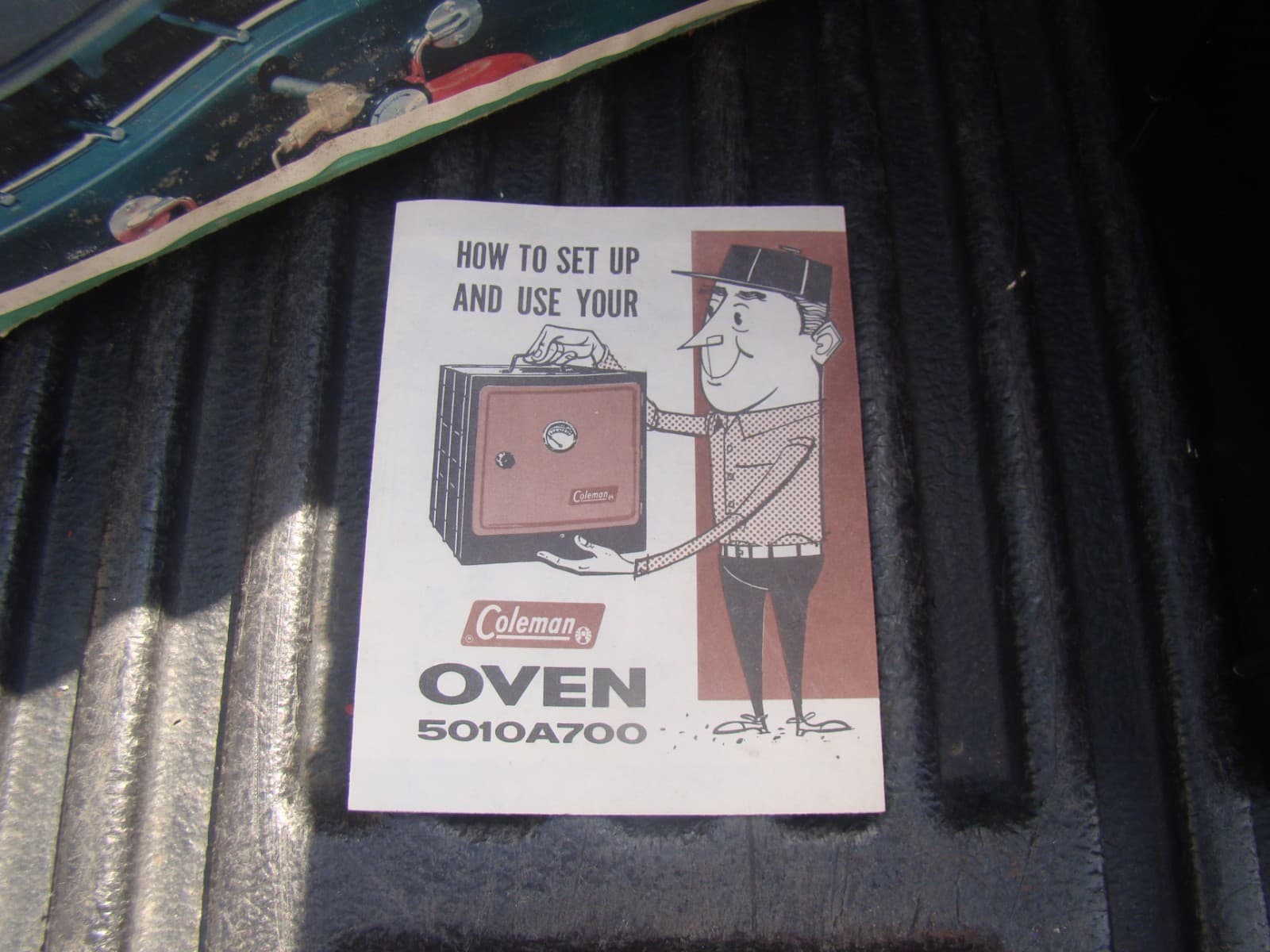 NOS Coleman 5010A700 Folding Camp Oven Stove W/ Original Box NEW Never Used 3