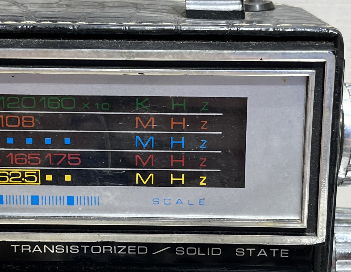 Commodore Transistorized/Solid State AM/FM Radio Not Working 4