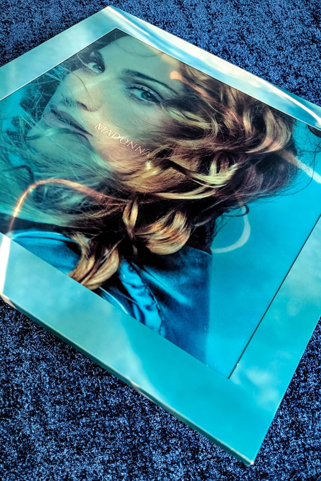MADONNA RAY OF LIGHT HOLOGRAPHIC ALBUM SLEEVE 25th ANNIVERSARY LIMITED 2023 3