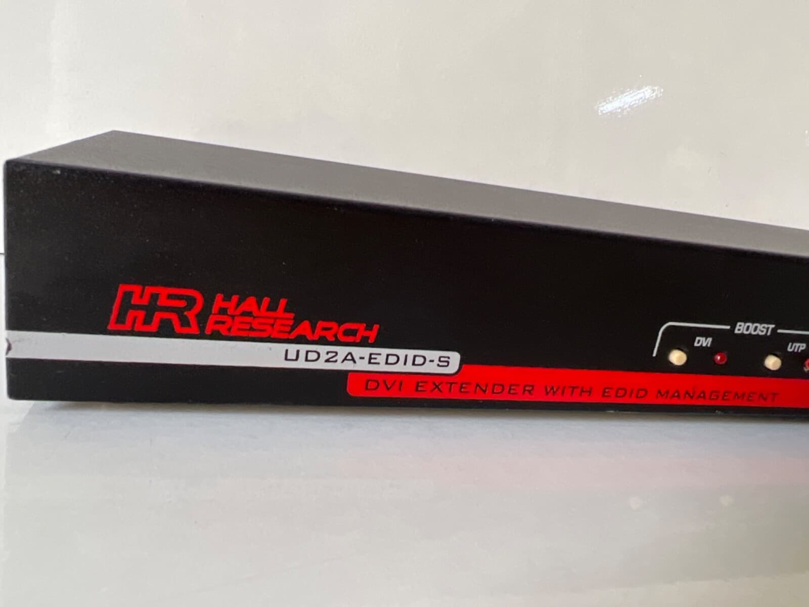 HR Hall Research UD2A-EDID-S DVI Extender With EDID Nanagement 3