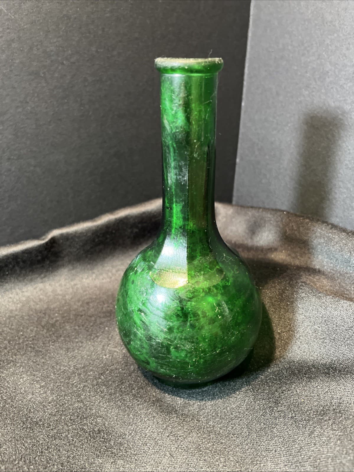 Vintage 1920's-30's Embossed Royal Mint Sauce Emerald Green Bottle Bud Vase 3