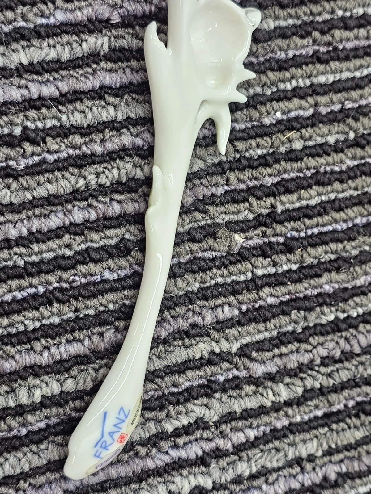 Franz FZ00453 Tiger Design Sculptured Porcelain Spoon Decoration Collection 3