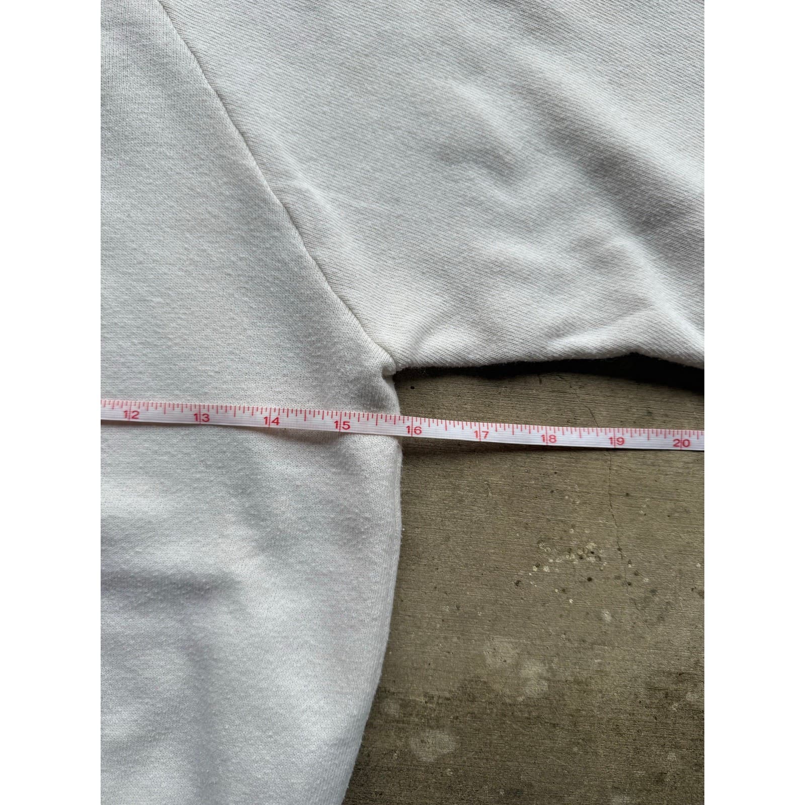 Vintage 1970s Mickey Mouse Disney Youth Medium White Sweatshirt  4