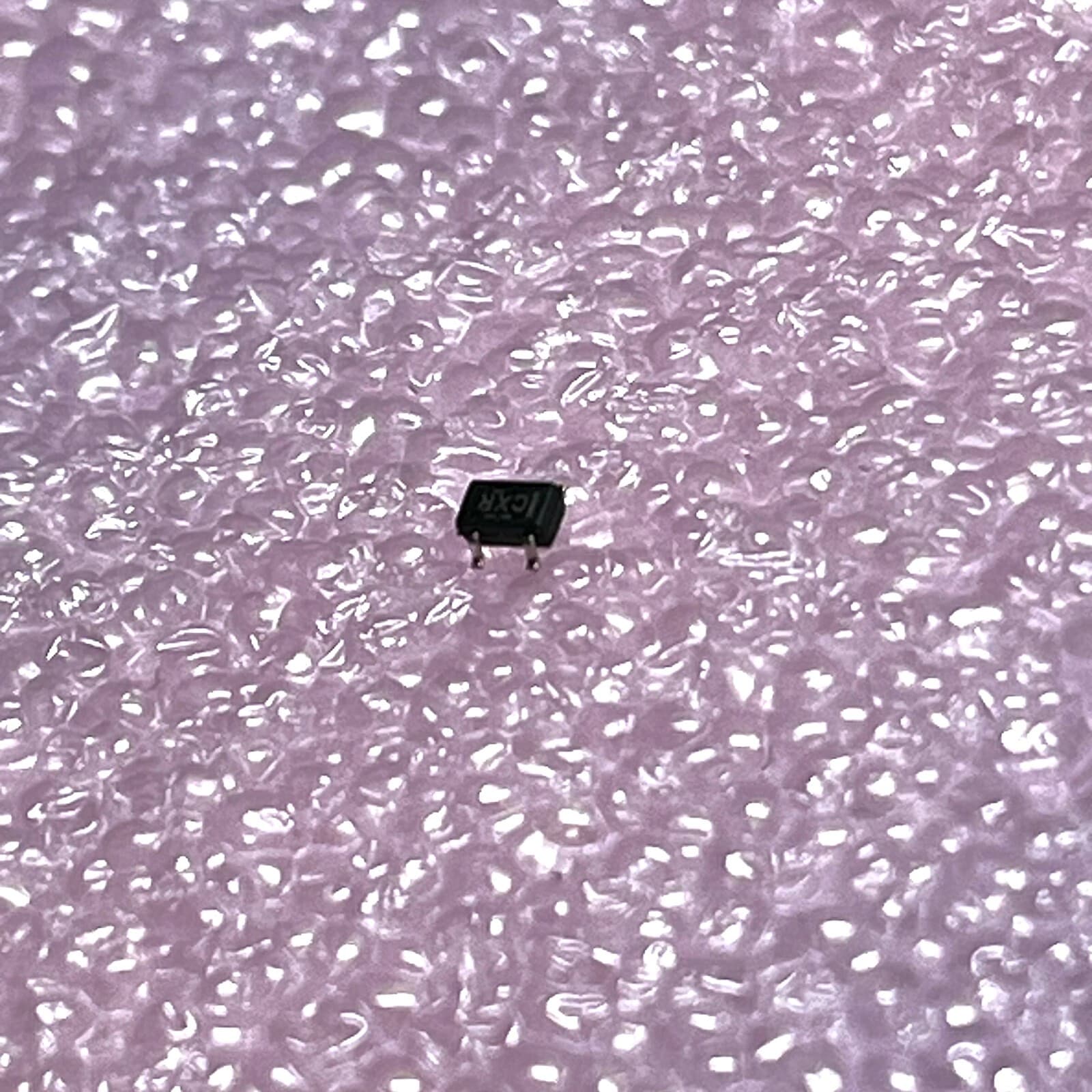 (40 PCS) SN74LVC1G80DCKR Flip Flop, Inverted, D-Type 1 Bit Positive Edge, SC70-5 2