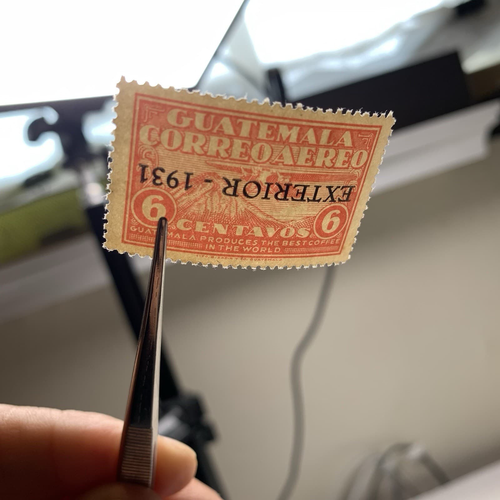 1931 Guatemala Stamp, Guatemalan airmail with inverted overprint. Used 6