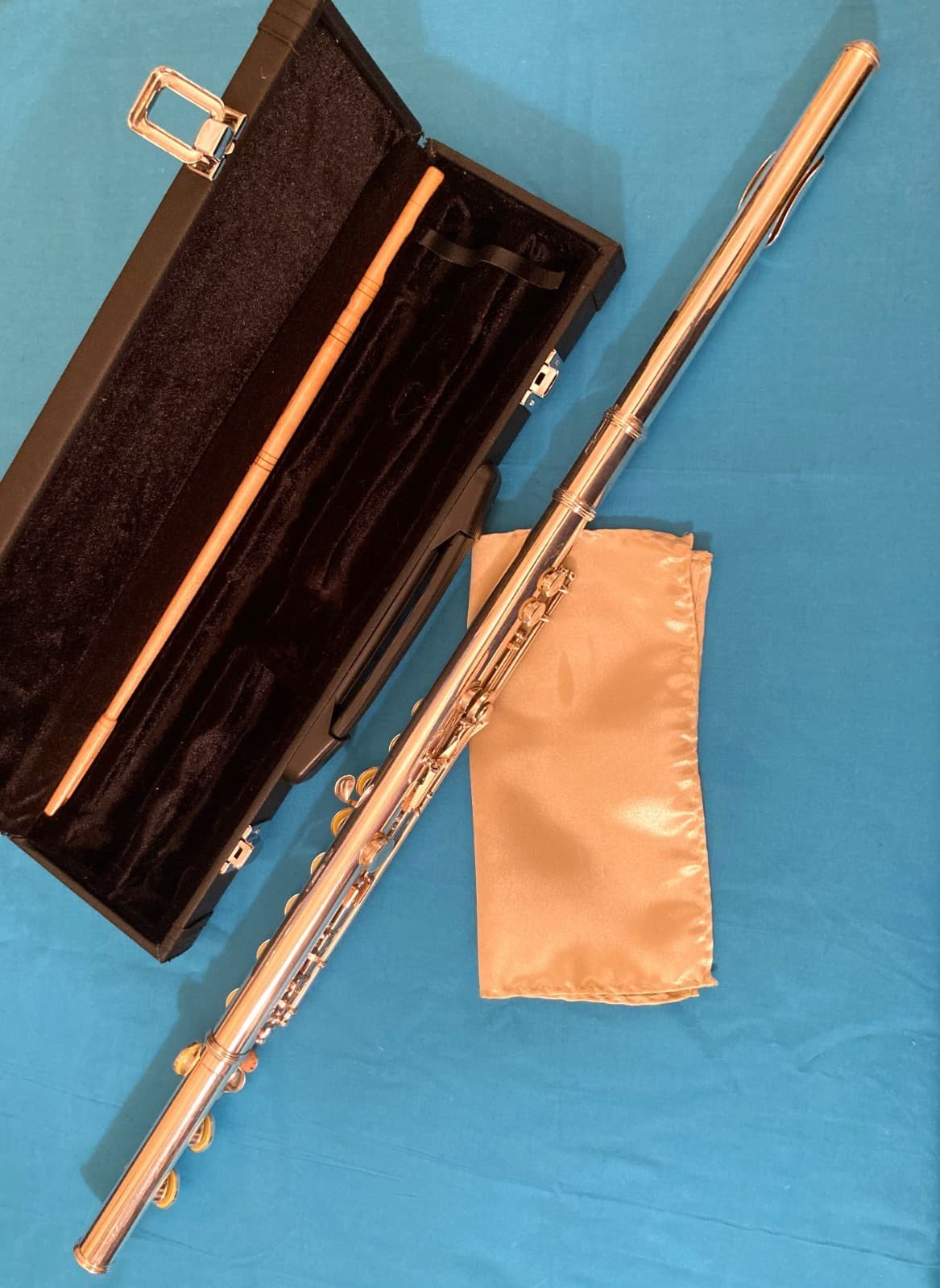 Armstrong Model 104-Student Flute-Overhauled-Made in USA c.1970-with New Case! 5