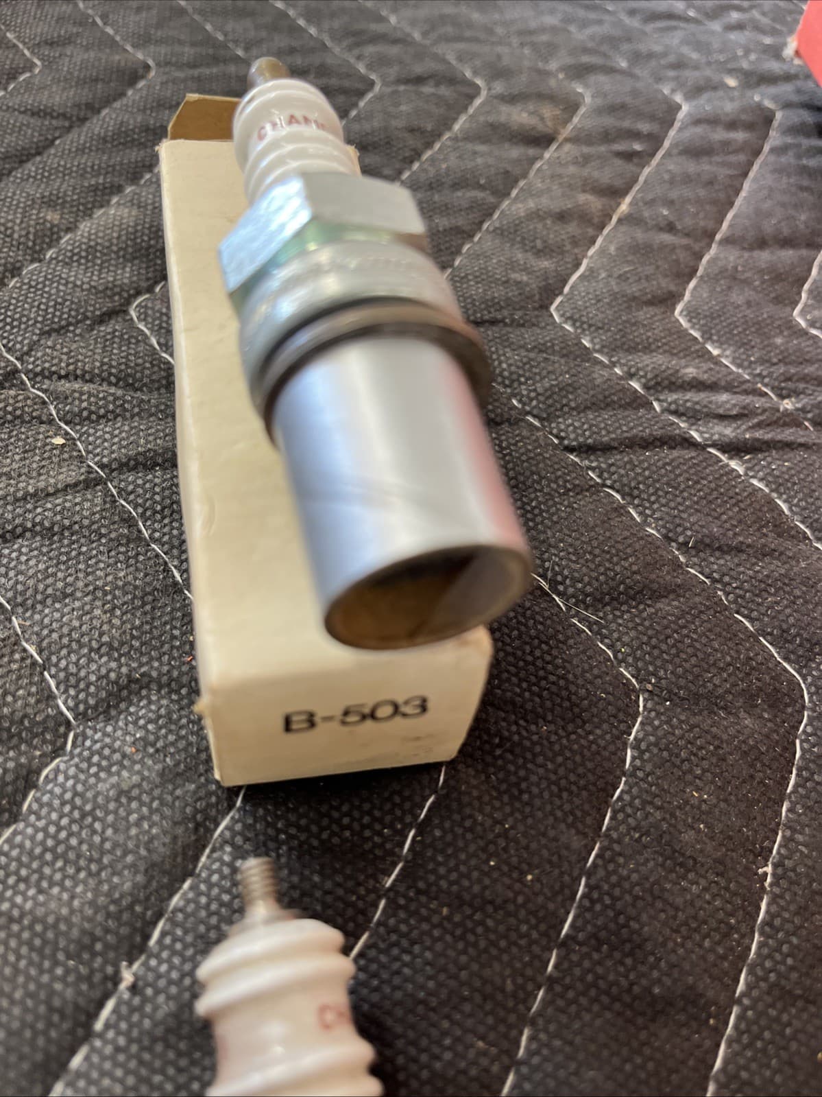 Lot Of Vintage Spark Plugs 5