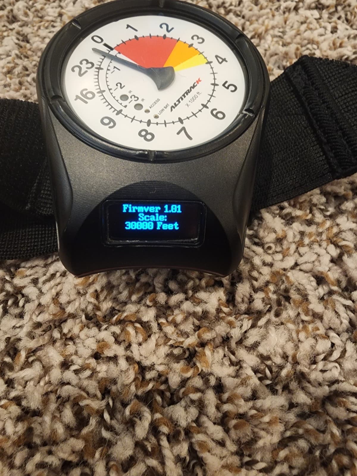 Electronic Skydiving Altimeter & Digital Logbook 6