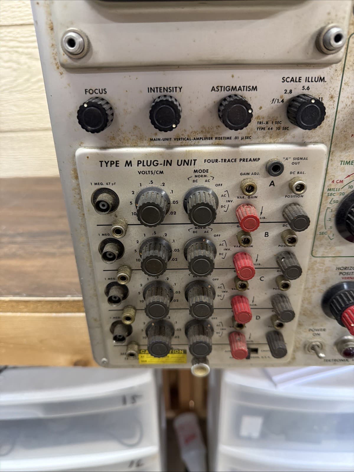 TEKTRONIX TYPE-545A  OSCILLOSCOPE Works 5